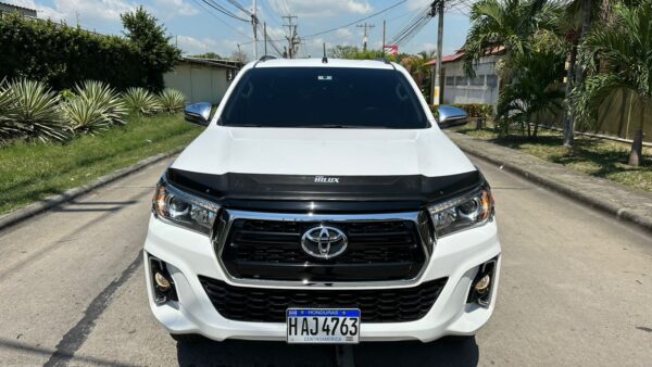 TOYOTA HILUX - Imagen 2