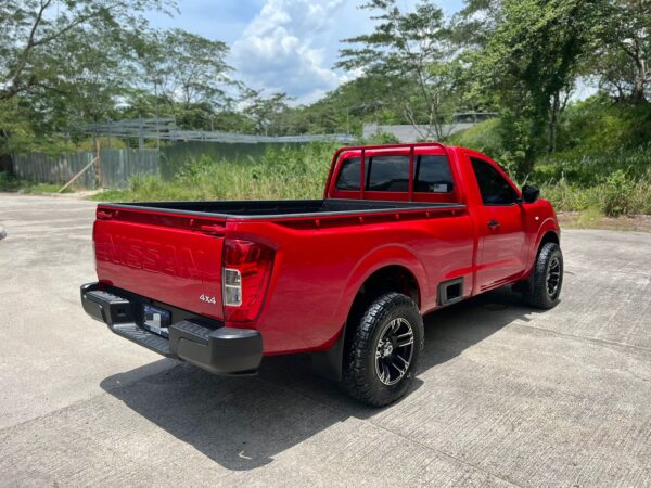 NISSAN - Imagen 4