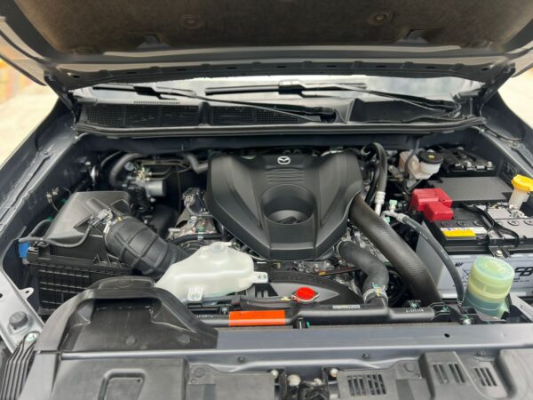 MAZDA  BT 50 - Imagen 5