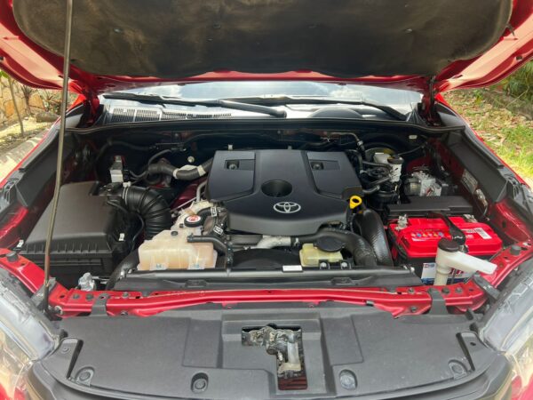 TOYOTA HILUX - Imagen 5