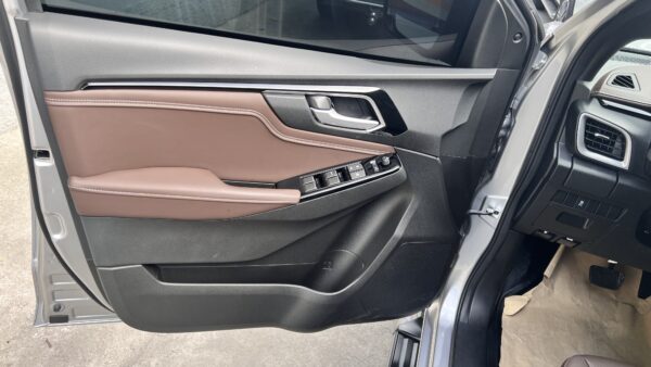 ISUZU D-MAX -VCROS - Imagen 6