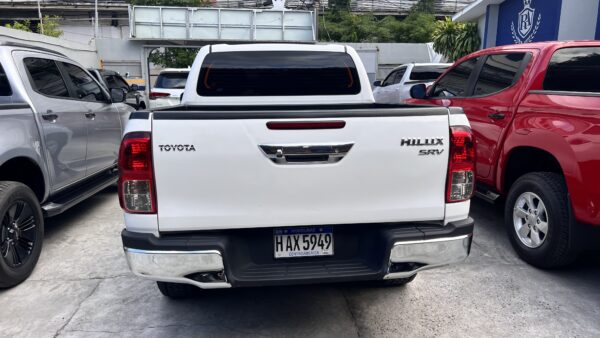TOYOTA HILUX - Imagen 4