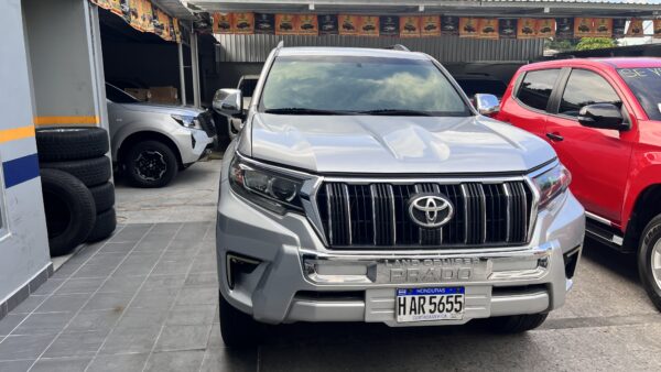 TOYOTA PRADO - Imagen 4