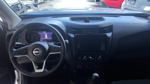 NISSAN - Imagen 7