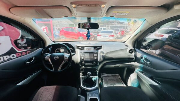 NISSAN - Imagen 2