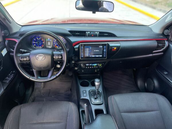 TOYOTA - Imagen 2