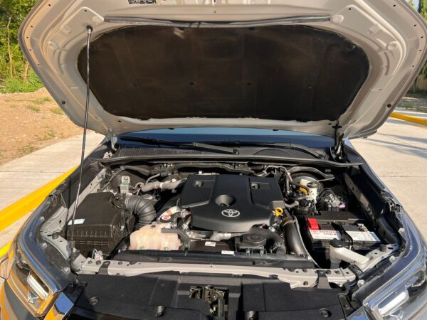 TOYOTA - Imagen 6