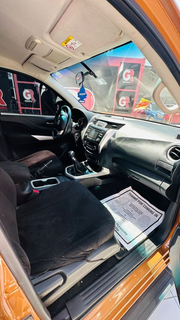 NISSAN - Imagen 4