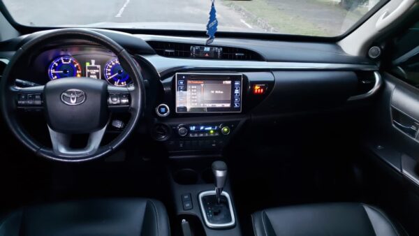 TOYOTA - Imagen 3