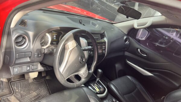 NISSAN - Imagen 3