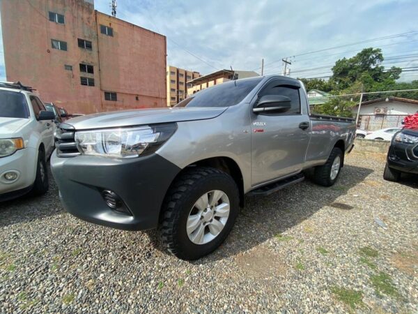 TOYOTA - Imagen 3