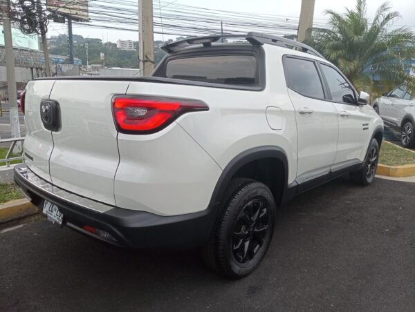 RAM 1000 BIG HORN 2023 AUTOMATICO - Imagen 3