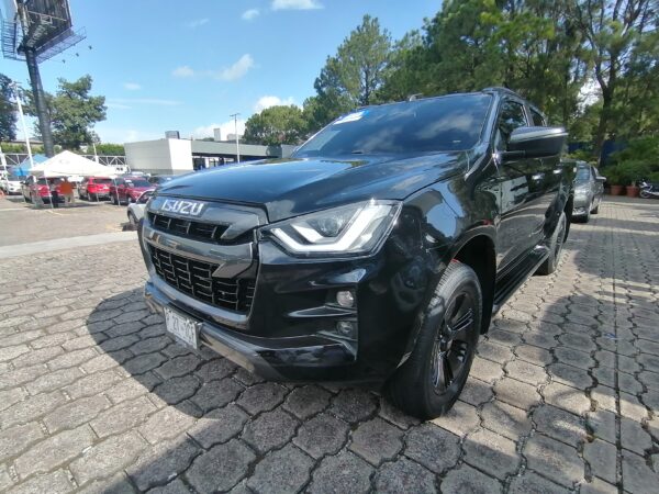 ISUZU D MAX LSE 4X4 2023 - Imagen 4
