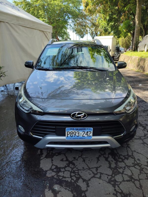 HYUNDAI I 20 ACTIVE GRIS AUTOMATICO