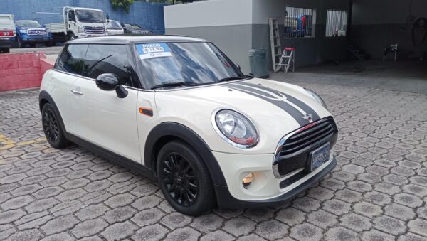 COOPER COMPACTO 4X2 AUTOMATICO 2017 - Imagen 3