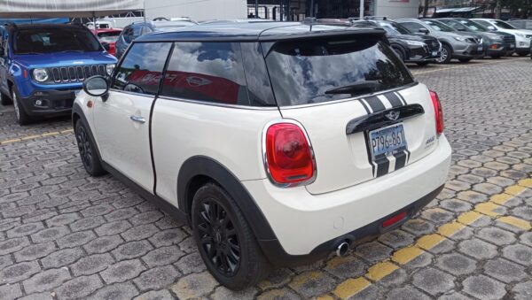 COOPER COMPACTO 4X2 AUTOMATICO 2017 - Imagen 4