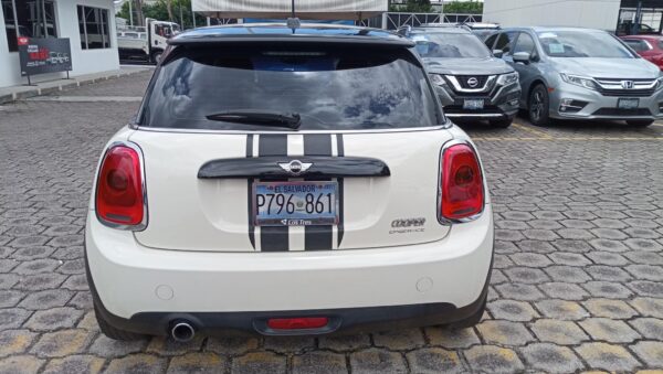 COOPER COMPACTO 4X2 AUTOMATICO 2017 - Imagen 7