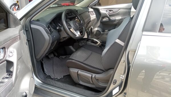 NISSAN X TRAIL SENSE 2019 AUTOMATICA - Imagen 4