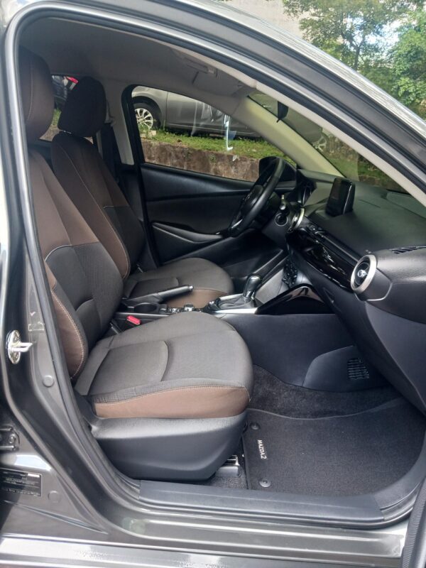 MAZDA 2 2023 AUTOMATICO - Imagen 4