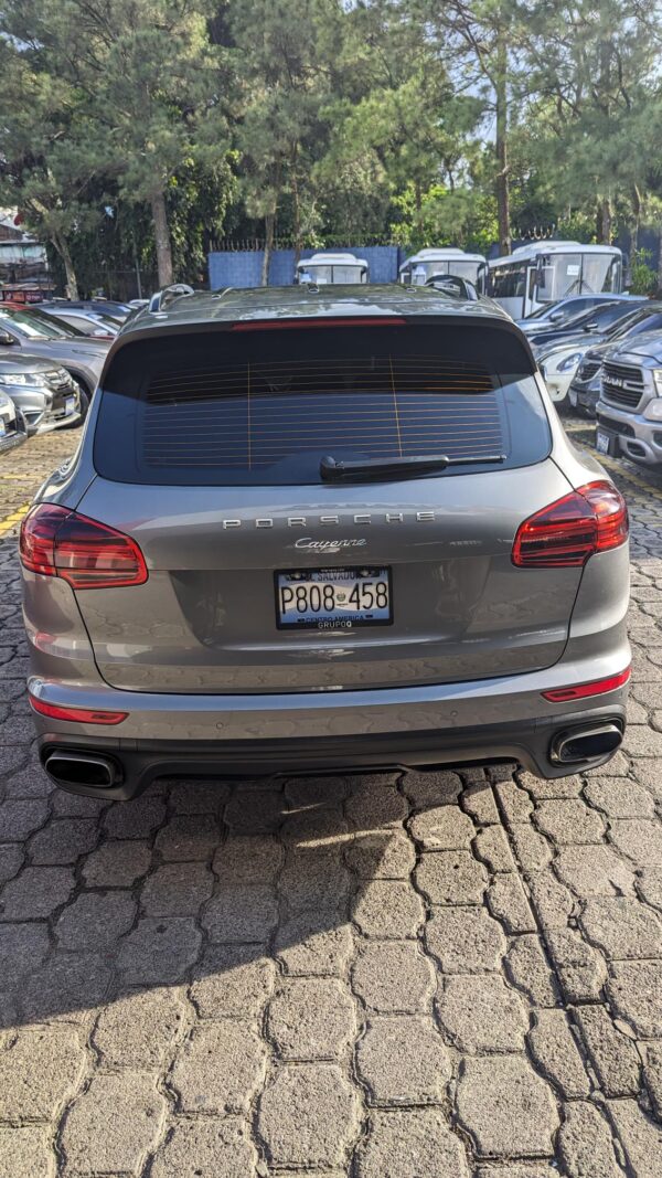PORSCHE CAYENNE BLINDADA 2017 AUTOMATICA - Imagen 2