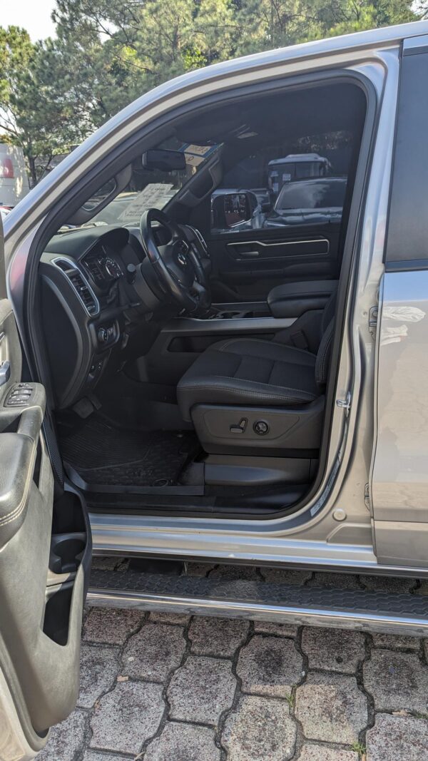 RAM 1500 SPORT BIGHORN 2019 AUTOMATICO - Imagen 4