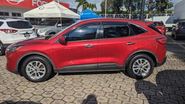 FORD ESCAPE SE 2020 AUTOMATICO - Imagen 3