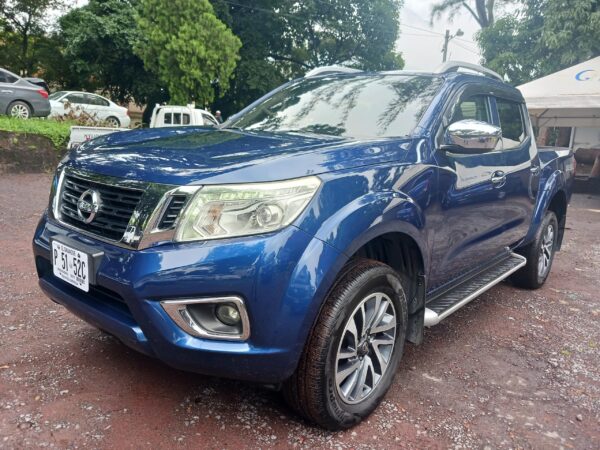 NISSAN NP300 FRONTIER LE 2019 AUTOMATICO - Imagen 5